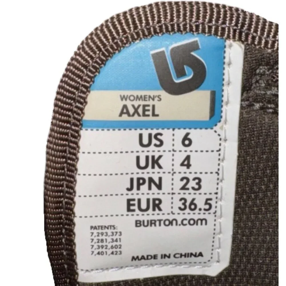 NEW Burton Axel Womens Snowboard Boots!  Sizes 5 6 or 6.5  Bronze Brown Reptile